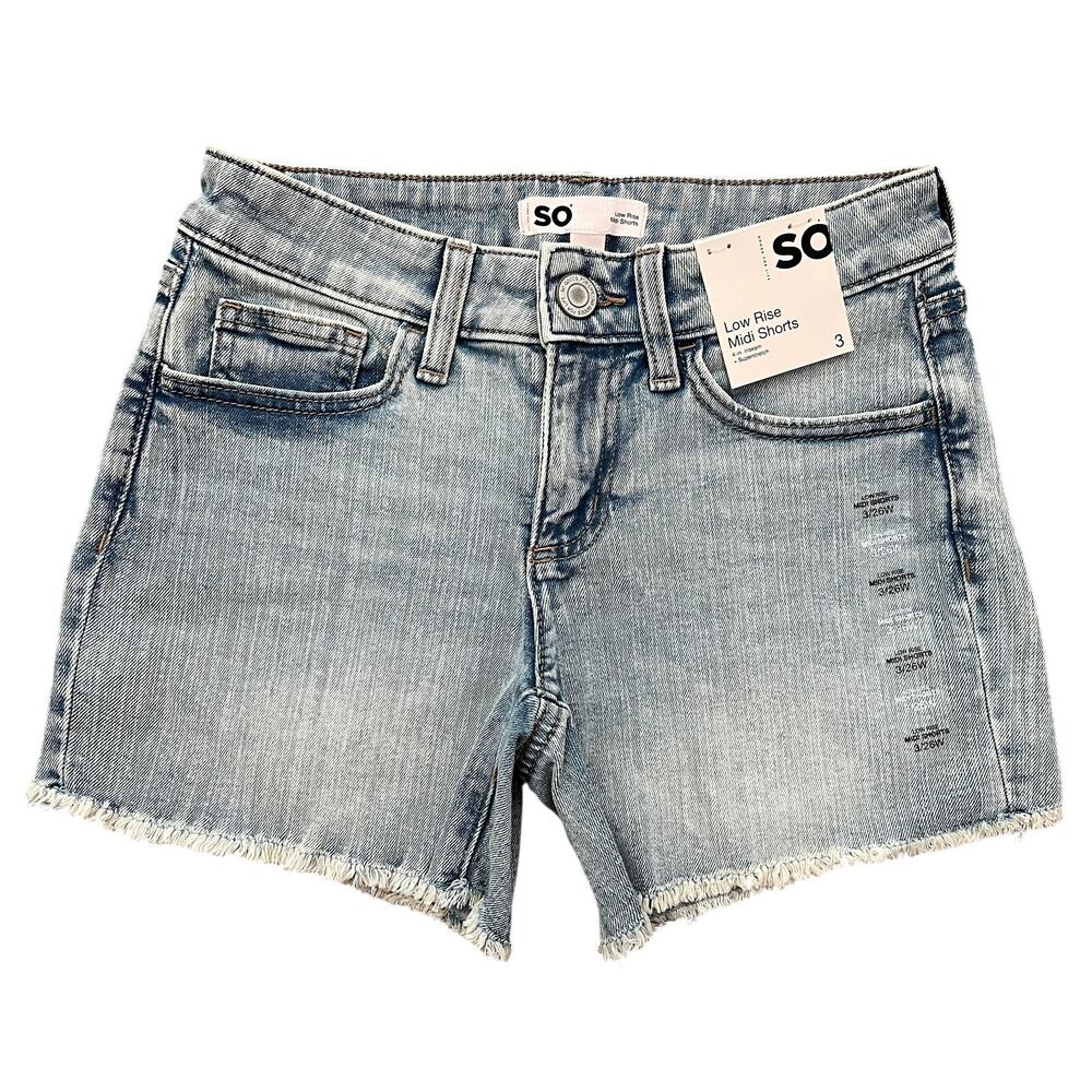 SO Womens Low Rise Stretch Light Wash Fray Hem Blue Denim Shorts Size 3/26 NWT